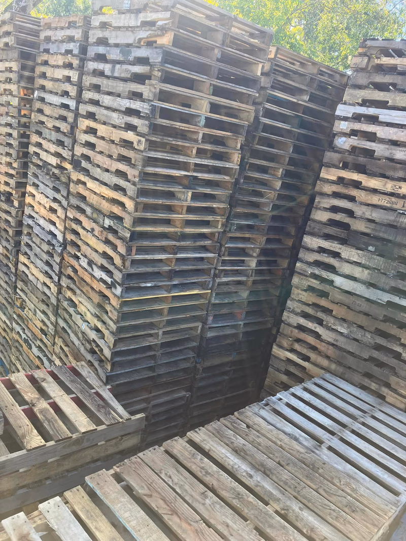Phoenix, Arizona - Grade B Standard Wood Pallets