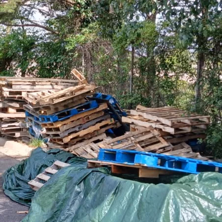 Los Angeles, California - Pallet Cores for Recycling