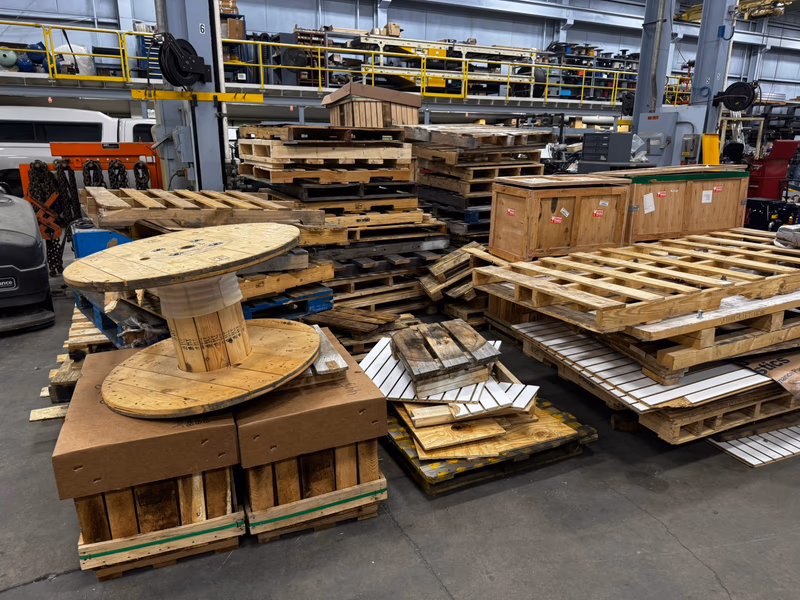 Oakland, California - Pallet Cores for Recycling