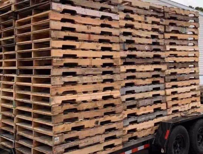 Riverside, California - Grade C Economy Wood Pallets