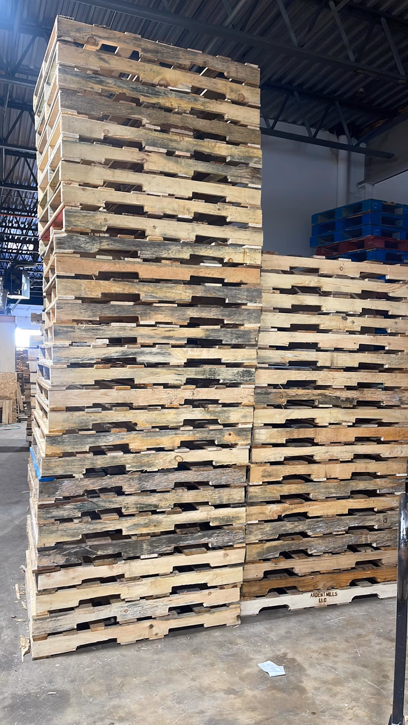 Aurora, Colorado - Grade C Economy Wood Pallets