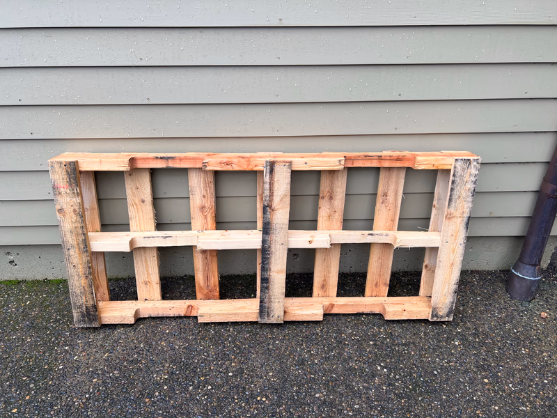 Evansville, Indiana - Pallet Cores for Recycling