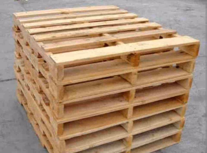 Fort Wayne, Indiana - Grade C Economy Wood Pallets