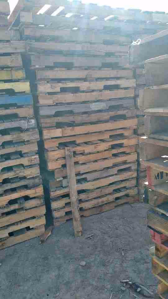 Des Moines, Iowa - Grade C Economy Wood Pallets