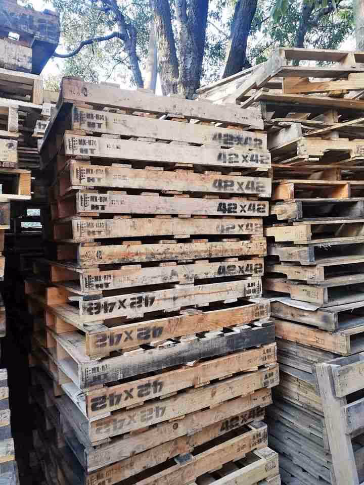 Des Moines, Iowa - Pallet Cores for Recycling