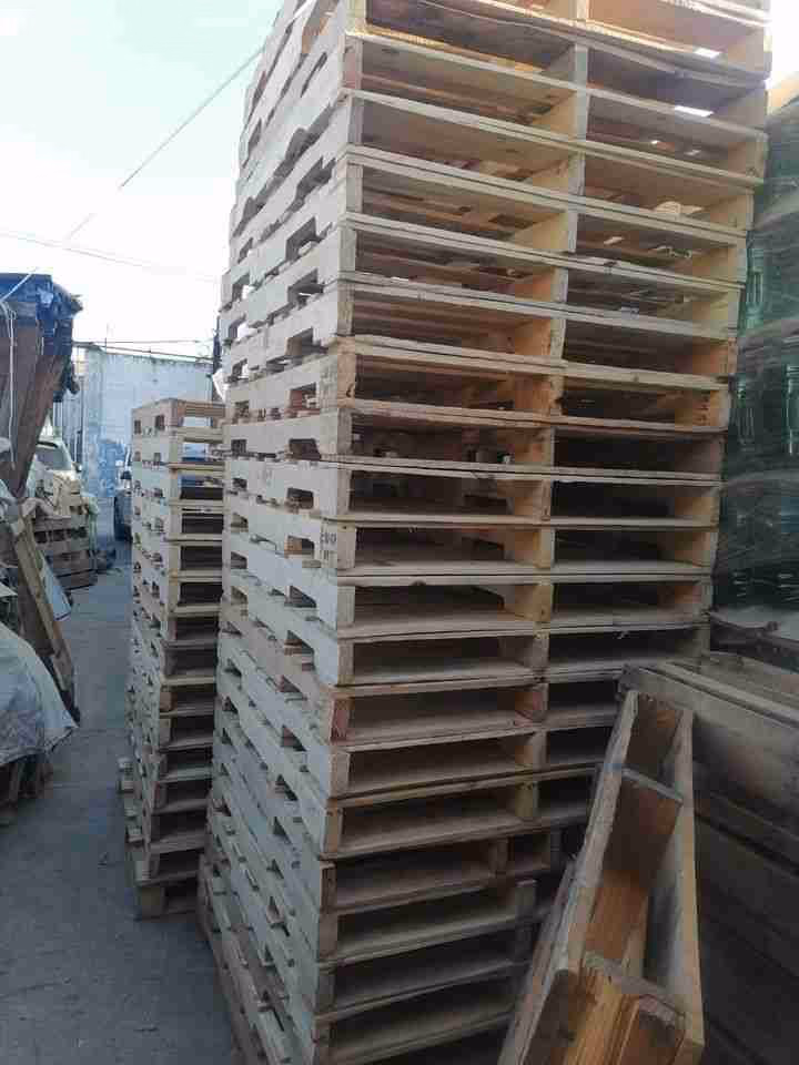 Overland Park, Kansas - Grade B Standard Wood Pallets