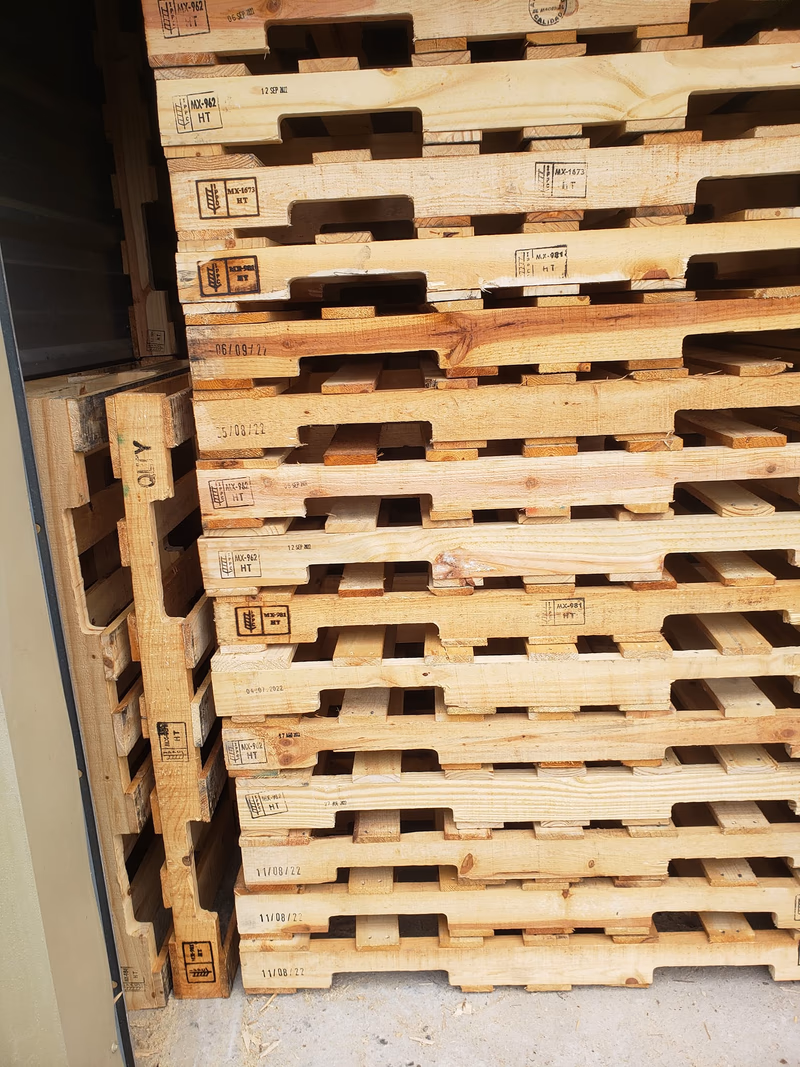 Auburn, Maine - Grade C Economy Wood Pallets