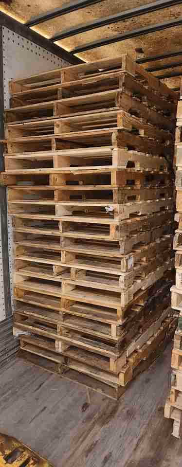 Baltimore, Maryland - Pallet Cores for Recycling