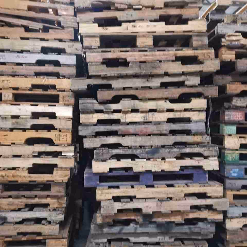 Warren, Michigan - Grade A Premium 48x40 Wood Pallets