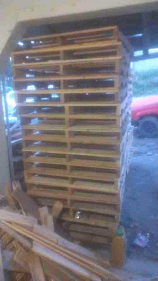 Henderson, Nevada - Grade C Economy Wood Pallets