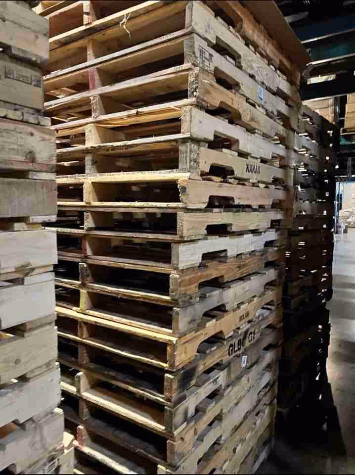 Edison, New Jersey - Grade B Standard Wood Pallets