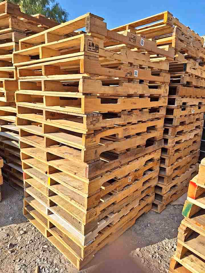 Las Cruces, New Mexico - Grade C Economy Wood Pallets