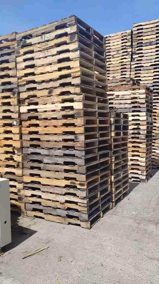 Oklahoma City, Oklahoma - Grade A Premium 48x40 Wood Pallets