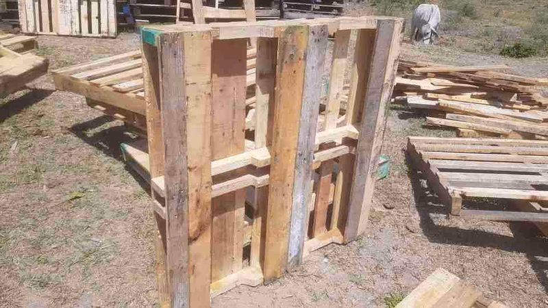 Eugene, Oregon - Pallet Cores for Recycling