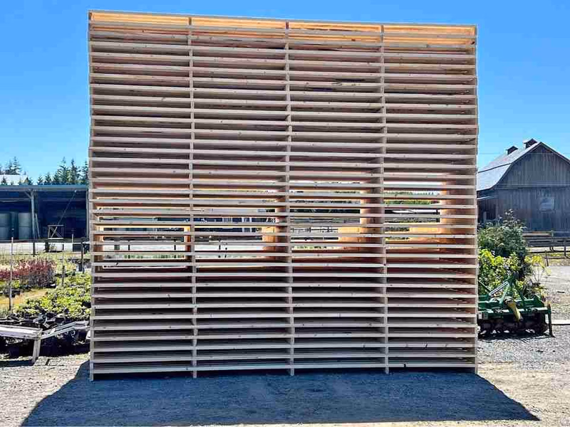 Hillsboro, Oregon - Grade A Premium 48x40 Wood Pallets