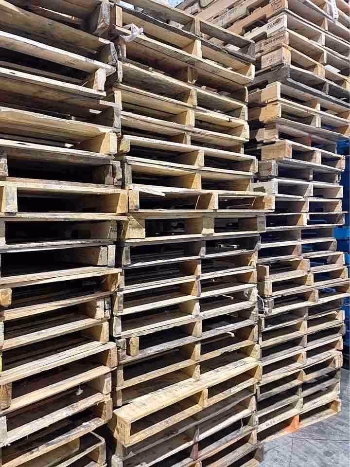 Portland, Oregon - Grade B Standard Wood Pallets