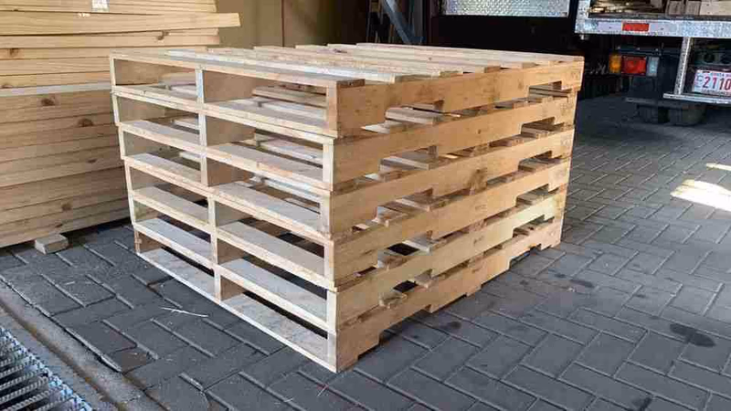 Salem, Oregon - Grade A Premium 48x40 Wood Pallets