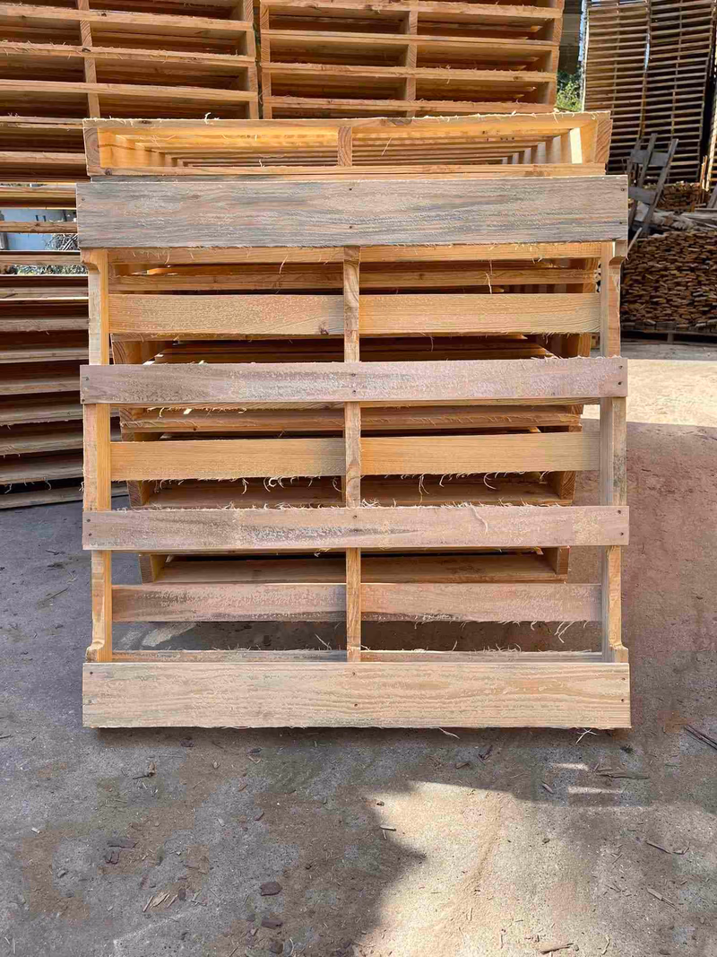Chattanooga, Tennessee - Grade C Economy Wood Pallets