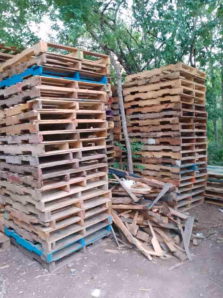 Austin, Texas - Pallet Cores for Recycling