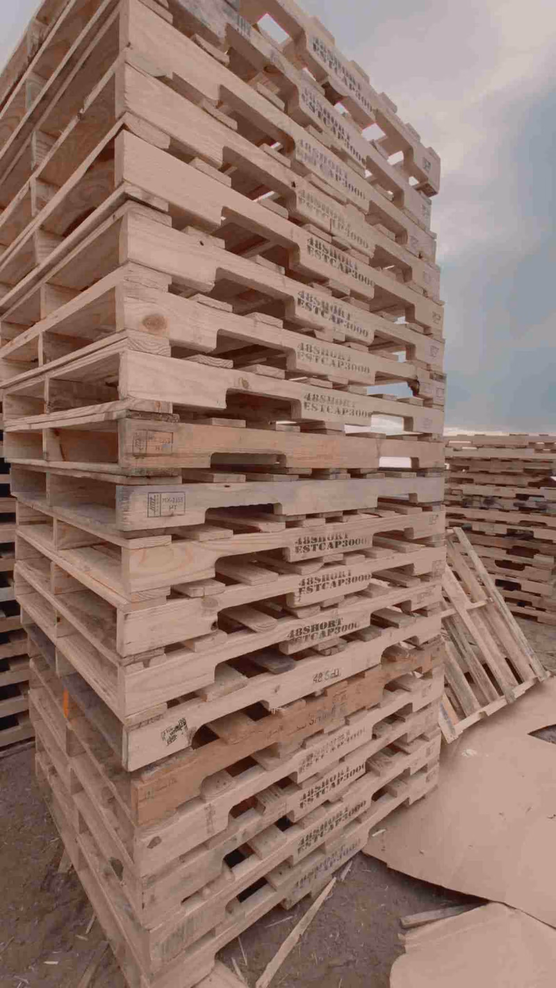 El Paso, Texas - Pallet Cores for Recycling