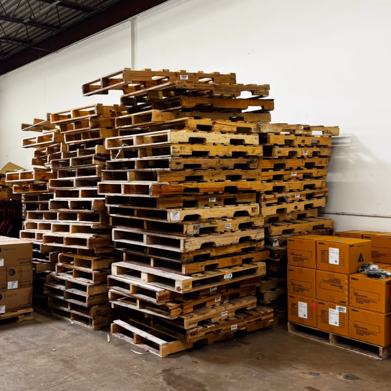 Woodbridge, Virginia - Grade A Premium 48x40 Wood Pallets