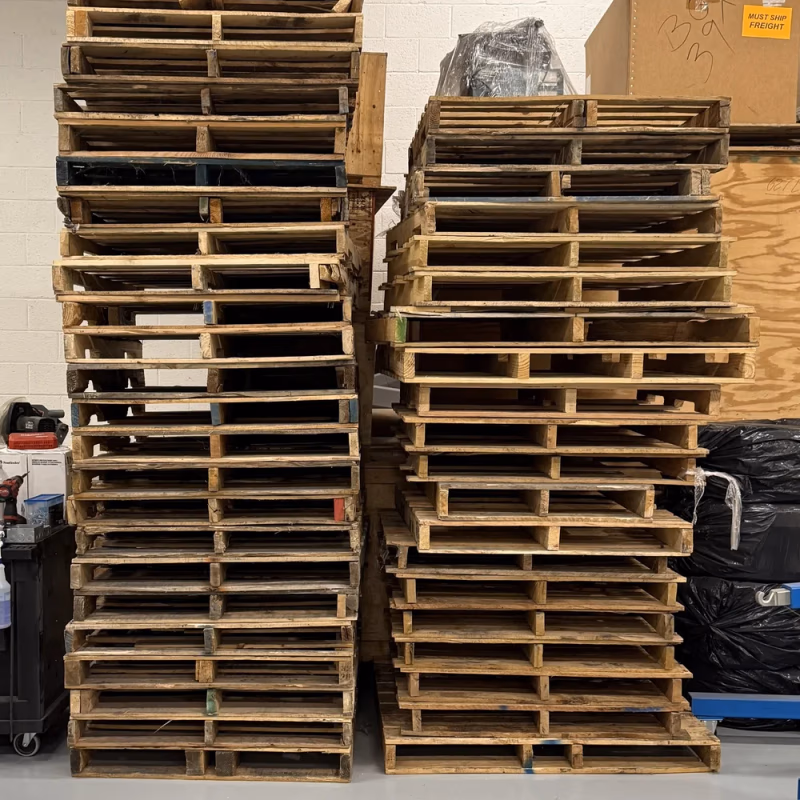 Kenosha, Wisconsin - Grade C Economy Wood Pallets