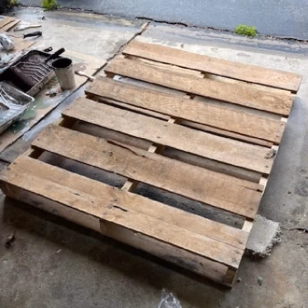 Madison, Wisconsin - Grade C Economy Wood Pallets
