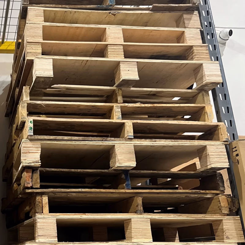 Milwaukee, Wisconsin - Pallet Cores for Recycling