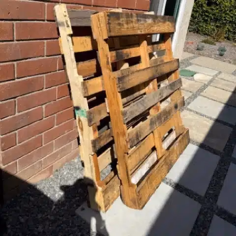 Casper, Wyoming - Grade C Economy Wood Pallets