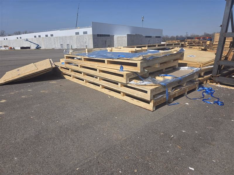 Wilmington, Delaware - Grade A Premium 48x40 Wood Pallets