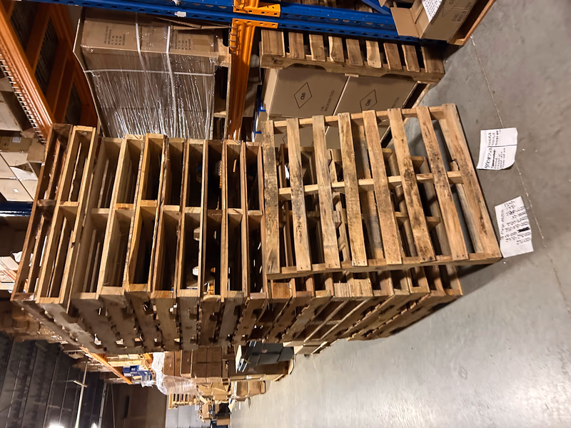 Rochester, New York - Grade A Premium 48x40 Wood Pallets