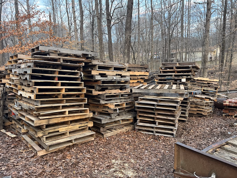 Midland, Texas - Grade B Standard Wood Pallets