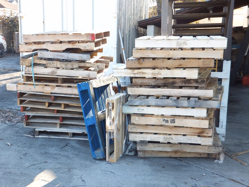 Round Rock, Texas - Grade B Standard Wood Pallets