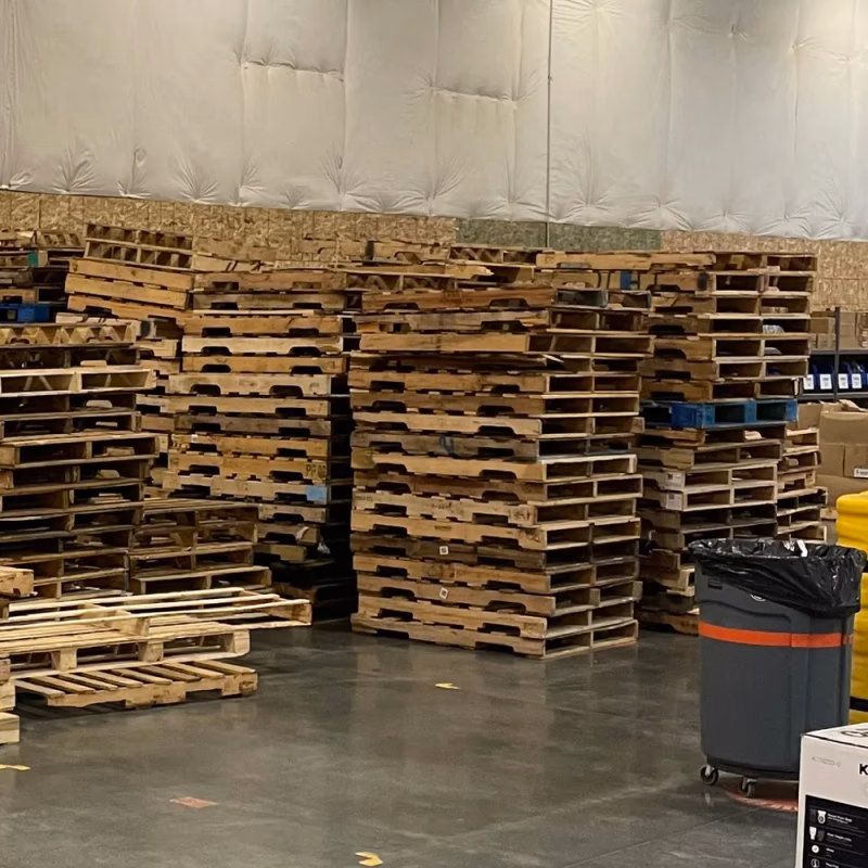Abilene, Texas - Grade A Premium 48x40 Wood Pallets