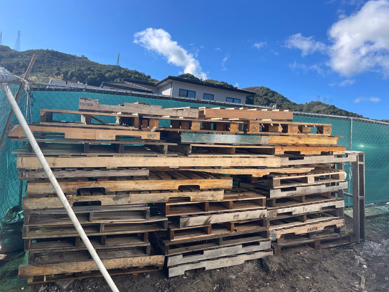 Buckeye, Arizona - Grade C Economy Wood Pallets
