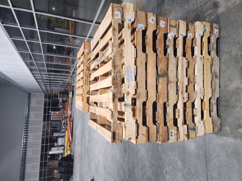 Santa Clarita, California - Pallet Cores for Recycling