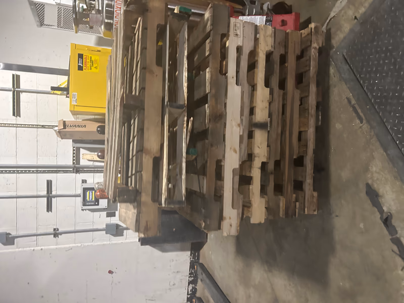 San Angelo, Texas - Grade B Standard Wood Pallets