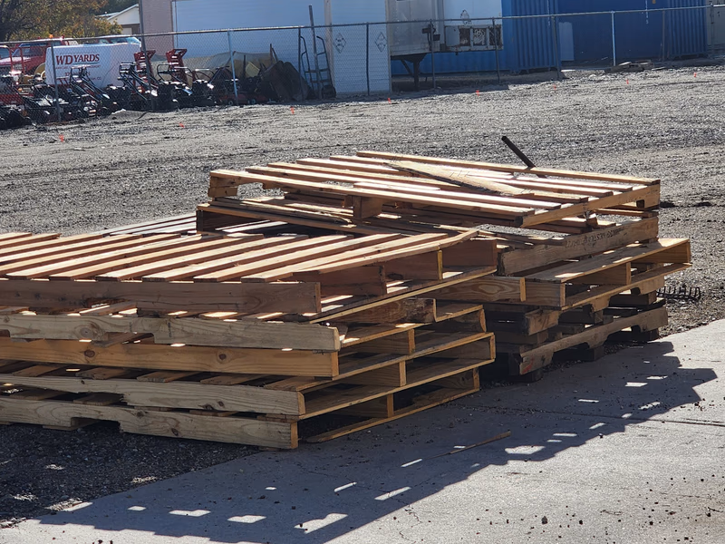 Santa Clara, California - Grade A Premium 48x40 Wood Pallets