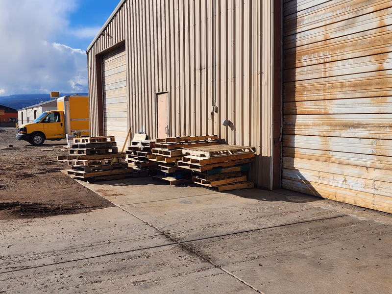 Kent, Washington - Grade C Economy Wood Pallets