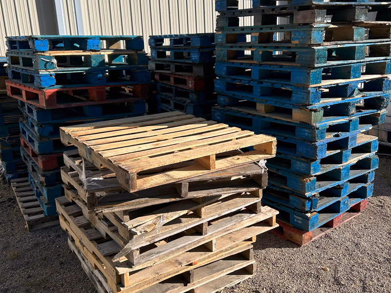 Thousand Oaks, California - Pallet Cores for Recycling