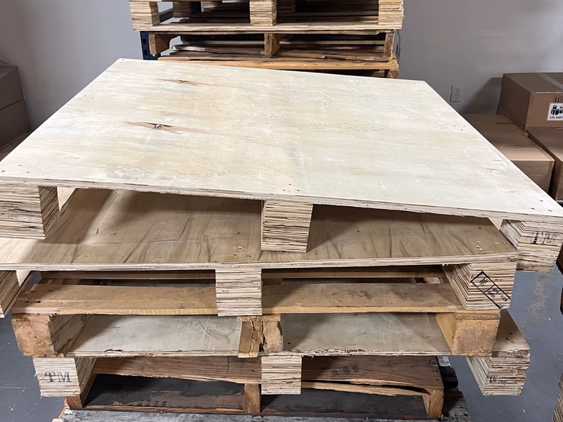 Concord, California - Grade C Economy Wood Pallets