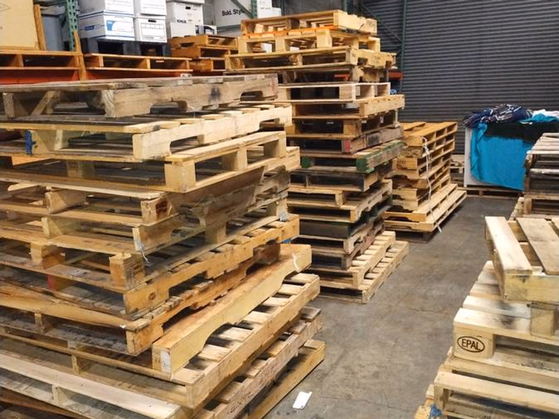 Vacaville, California - Grade C Economy Wood Pallets