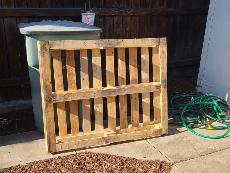 Daly City, California - Pallet Cores for Recycling