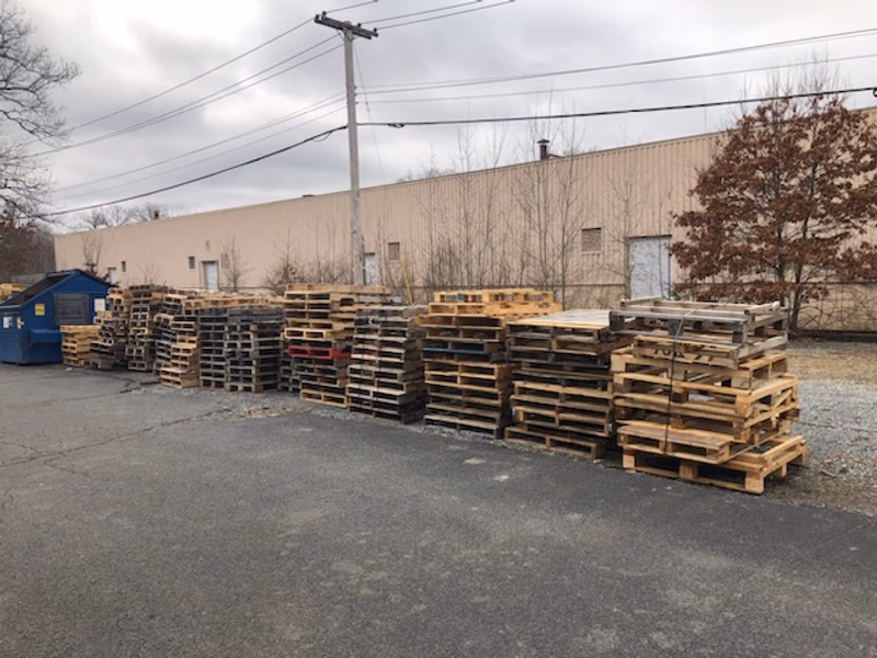 Washington, District of Columbia - Grade B Standard Wood Pallets