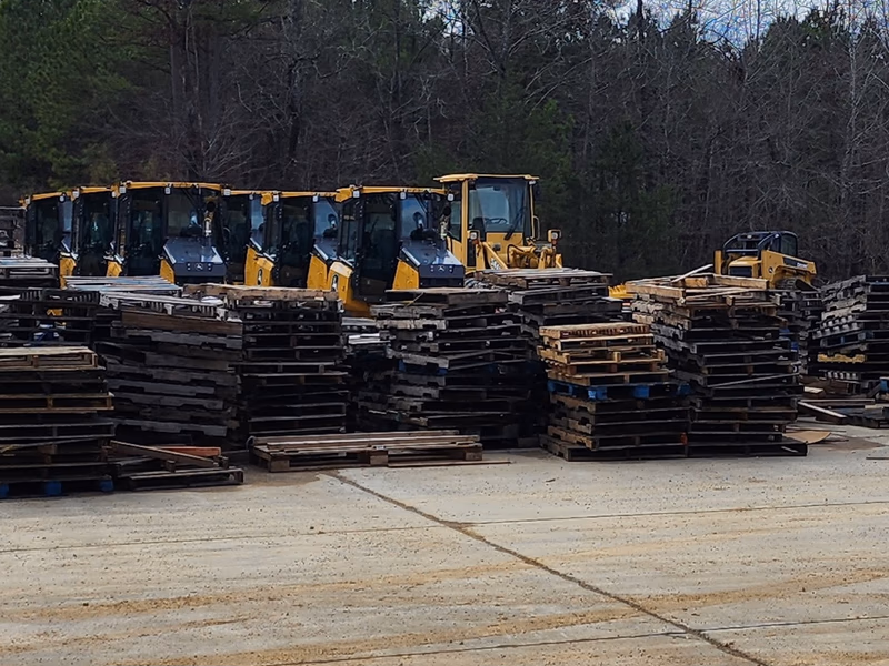 Pembroke Pines, Florida - Grade A Premium 48x40 Wood Pallets