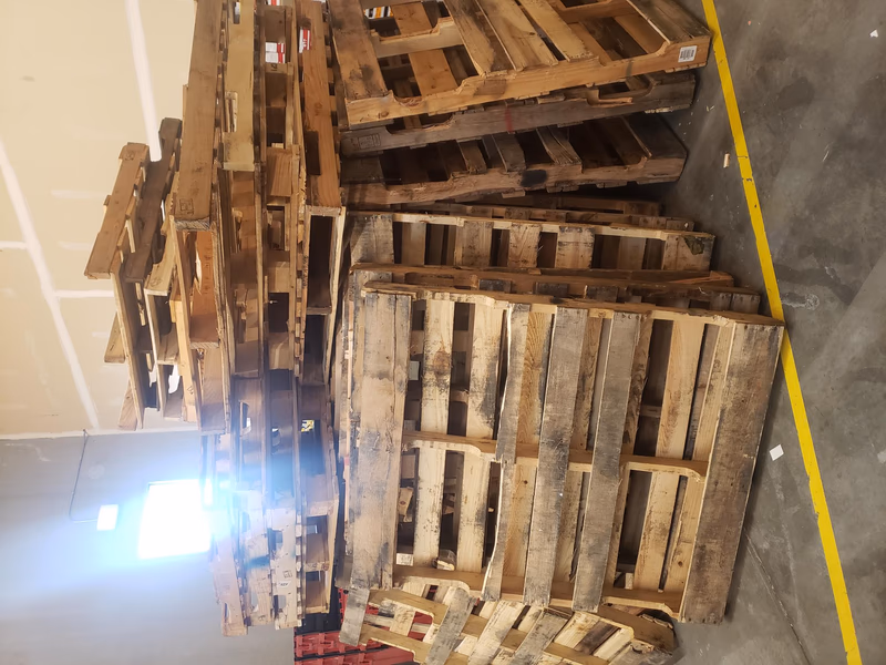 Boca Raton, Florida - Grade C Economy Wood Pallets