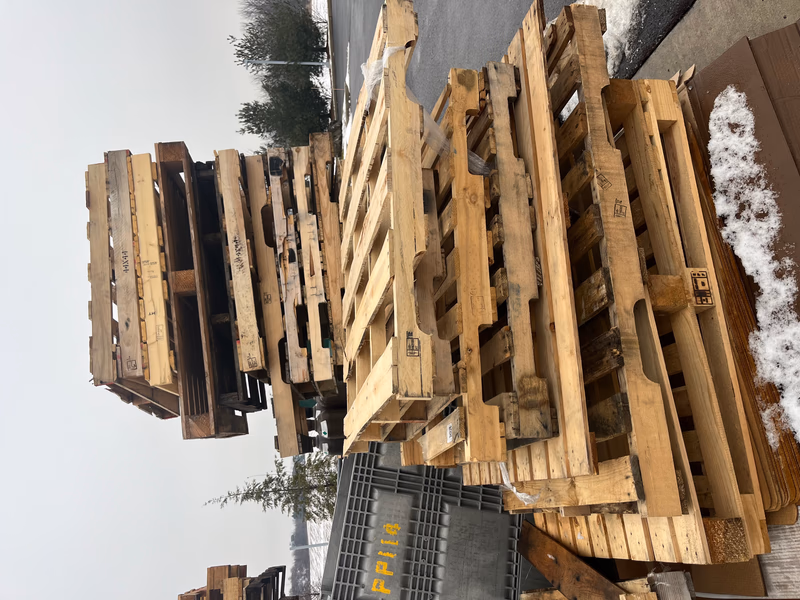 South Fulton, Georgia - Grade A Premium 48x40 Wood Pallets