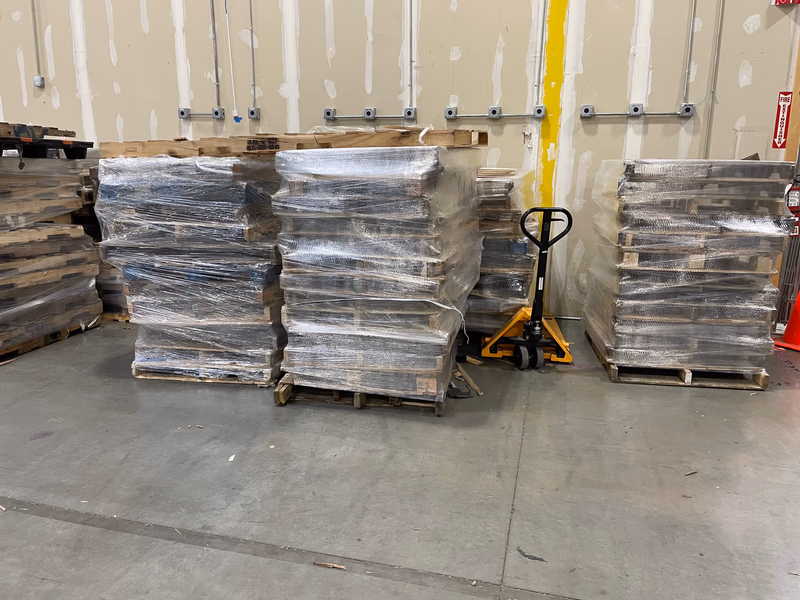 Springfield, Illinois - Grade B Standard Wood Pallets