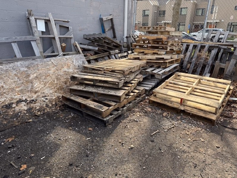 Irving, Texas - Grade B Standard Wood Pallets