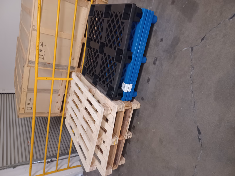 Grand Prairie, Texas - Grade B Standard Wood Pallets